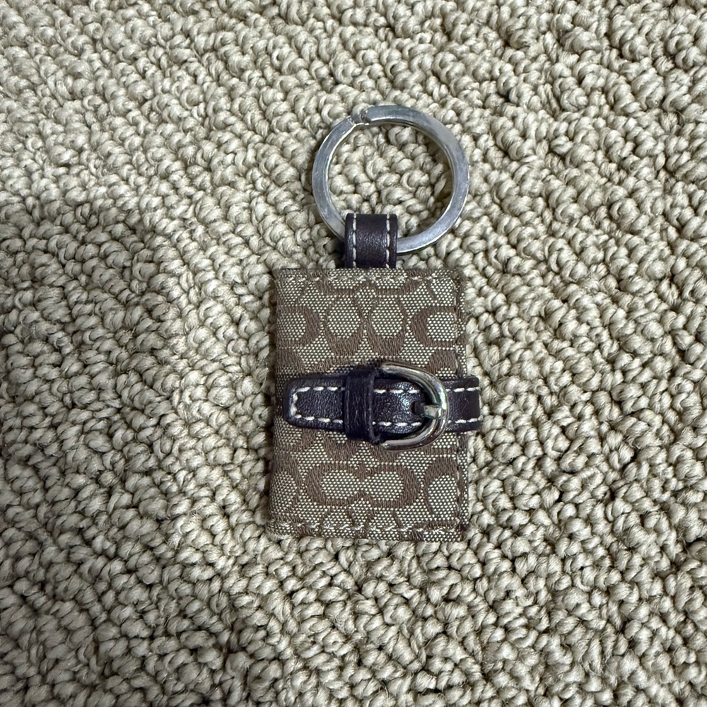 Coach vintage photo frame keychain